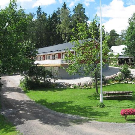 Lyhdyn Tila Hotel Kaarina Exterior foto